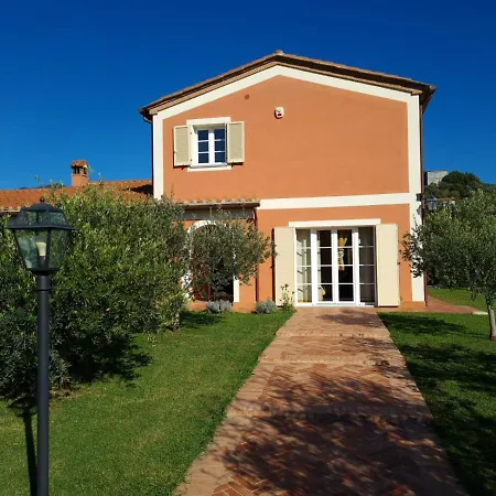 Luna Nuova Alojamento de Acomodação e Pequeno-almoço Sarzana