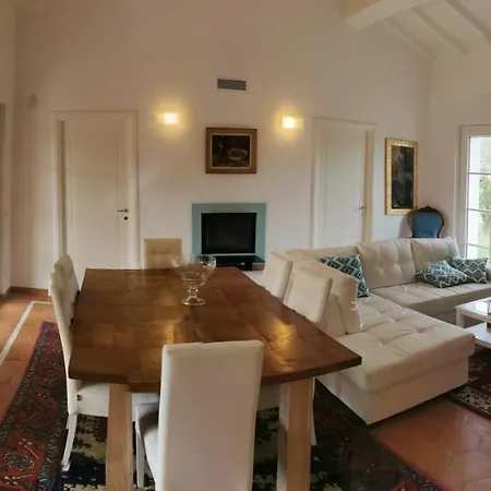 Bed & Breakfast Luna Nuova Sarzana