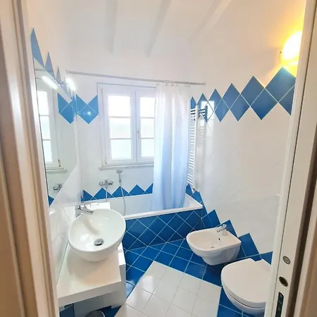 Luna Nuova Сарцана