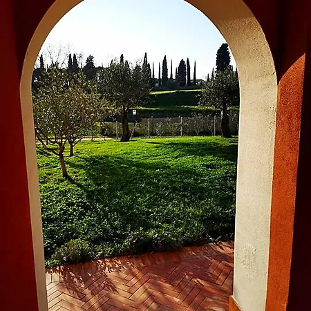 Luna Nuova Bed and breakfast 3*