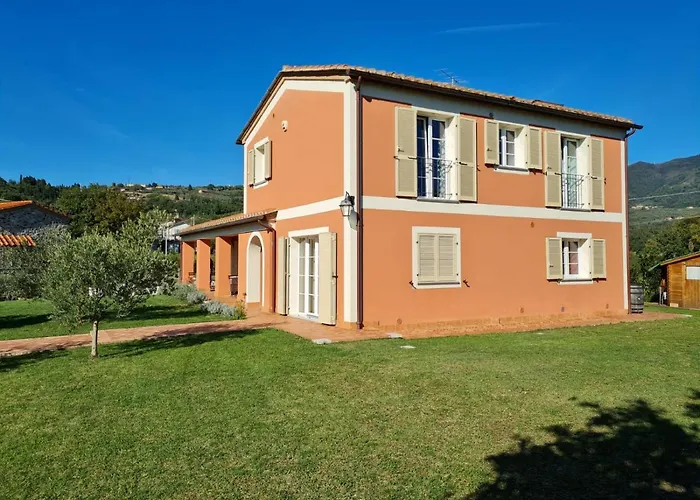 Luna Nuova Bed & Breakfast 3*